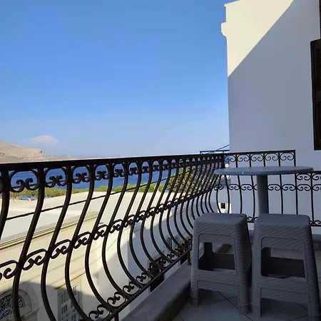 Sea View *